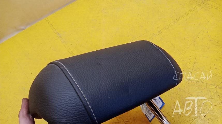 Opel Astra J Подголовник сиденья