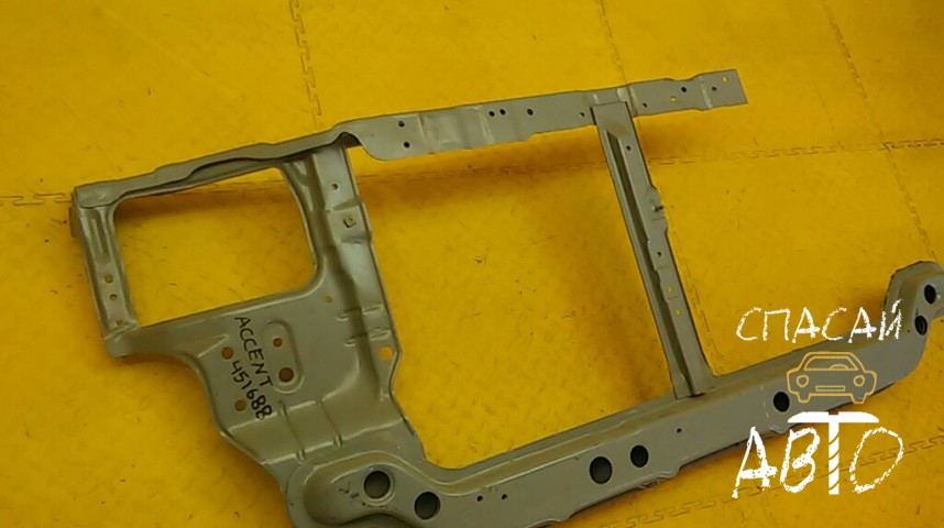 Hyundai Accent II Панель передняя - OEM 6410025401