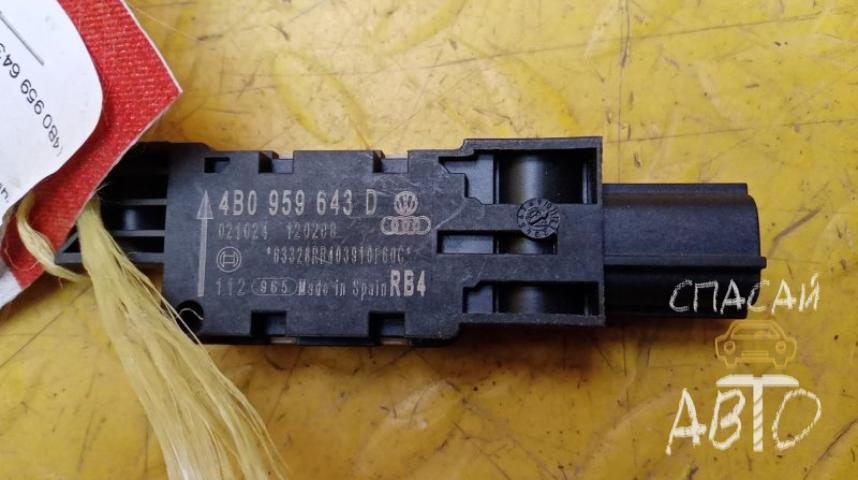 Audi A8 (4D) Датчик AIR BAG