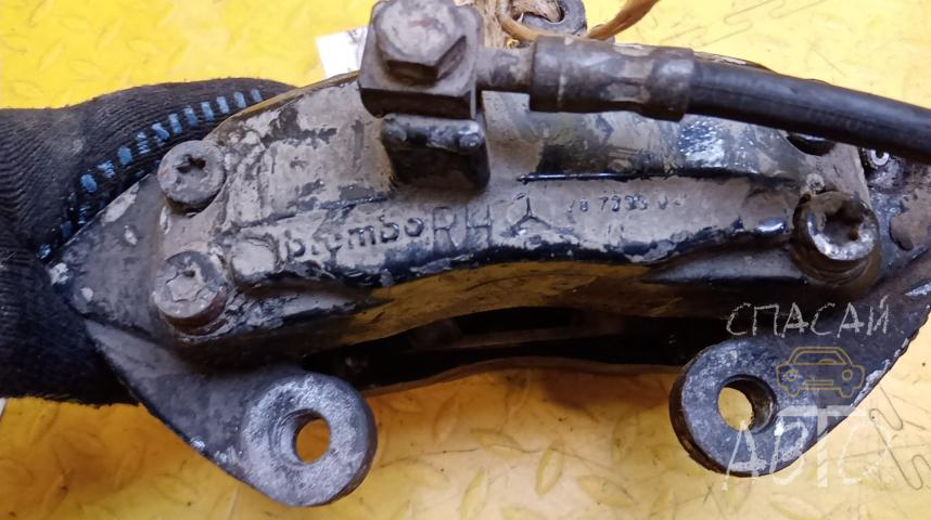 Mercedes-Benz W163 M-klasse (ML) Суппорт передний