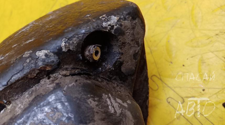 Mercedes-Benz W163 M-klasse (ML) Суппорт передний