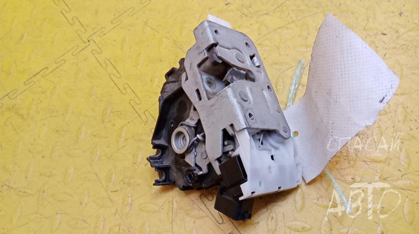 Ford Mondeo III (GE) Замок двери задней правой