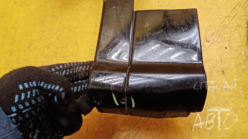 Audi Q5 [80A] Накладка крыла