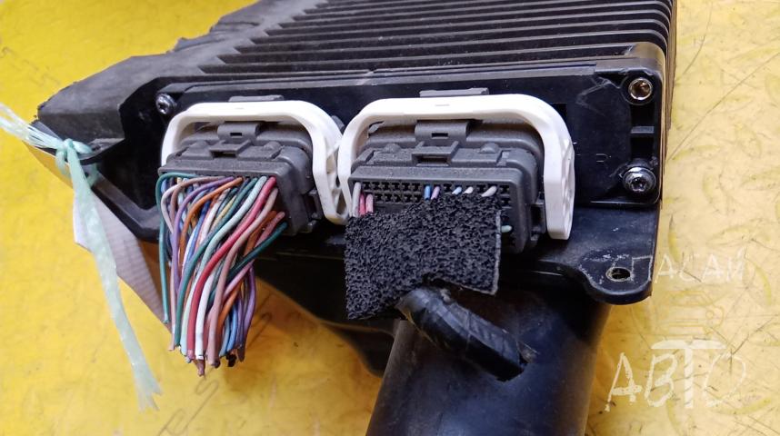 Mazda 3 (BL) Блок управления двигателем