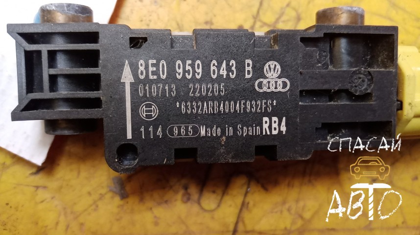 Audi A4 (B7) Датчик AIR BAG - OEM 8E0959643B